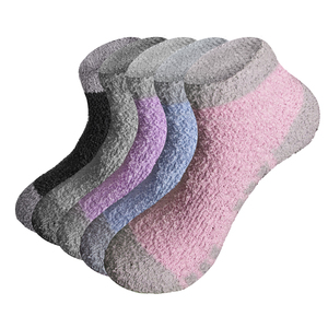 GG5PW2202 Womens Slipper Socks Anti Slip Fuzzy Fleece Fluffy Socks Home Hospital Socks With Grips